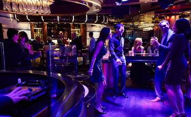 Princess Cruises Royal Class Interior club 6.jpg